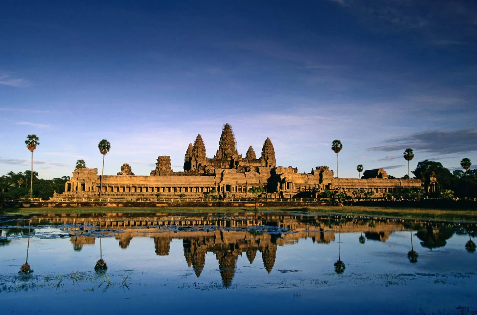 Cambodia Visas header Angor Wat